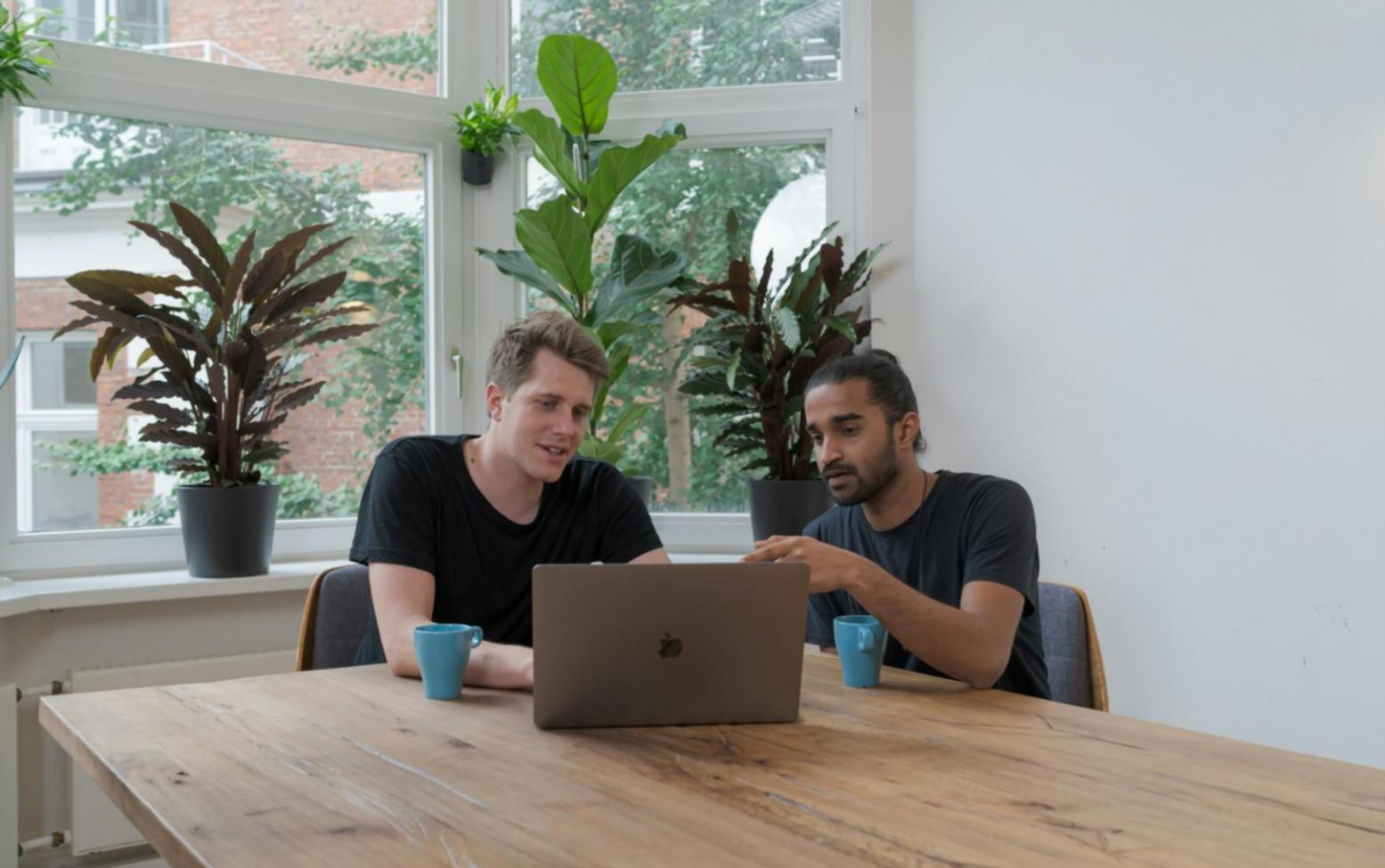 Participants satisfaits après une session de formation falinorvexi